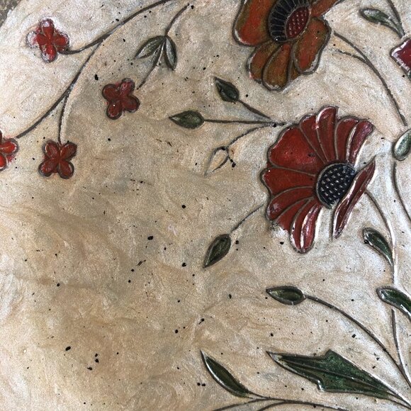 Vintage set of two floral brass and enamel plates - Picture 8 of 16